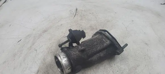 Audi A6 S6 C5 4B Throttle valve 4B0145960