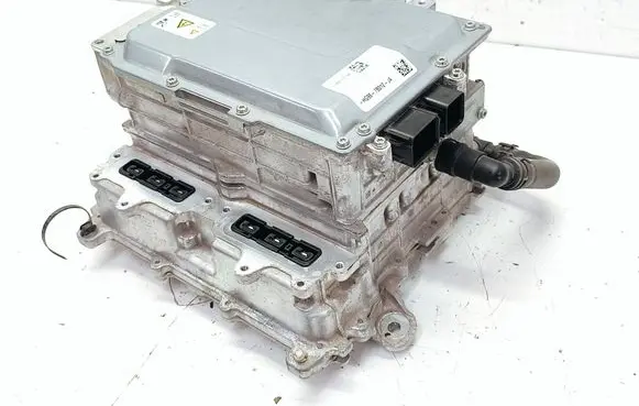 Ford Fusion II Voltage converter inverter HG987B012JA HG987B012