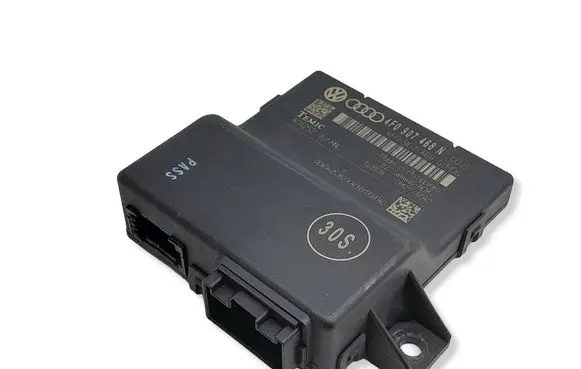 Audi A6 S6 C6 4F Gateway control module 4F0907468N 4F0907468G 0M018040