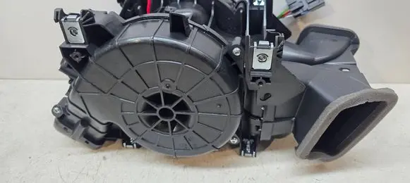 Heater fan/blower