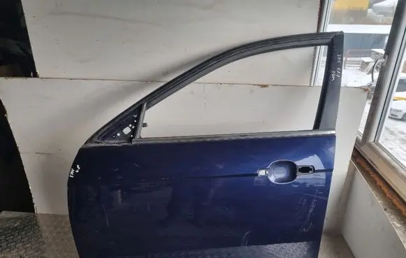 Chevrolet Epica Front door