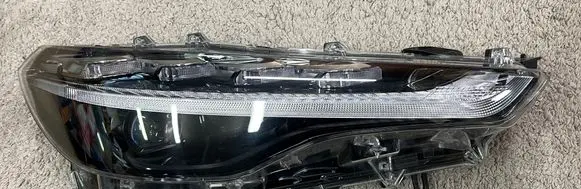 Toyota Corolla Cross Headlight/headlamp HASC016184 8115016840