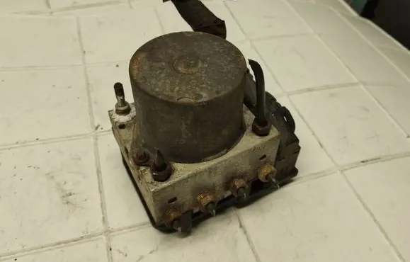 Nissan Almera Tino ABS Pump 0265800331 0265231417