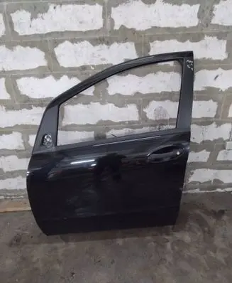 Mercedes-Benz A W169 Front door