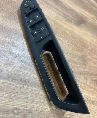 BMW X5 E70 Electric window control switch 9218044