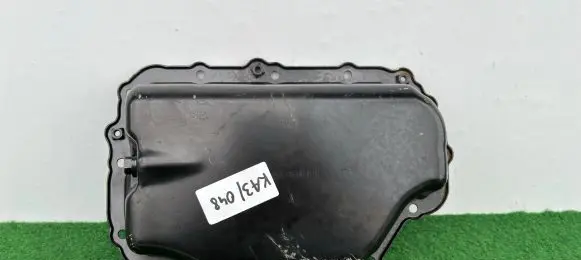Mercedes-Benz E C207 W207 Oil sump A2760101028