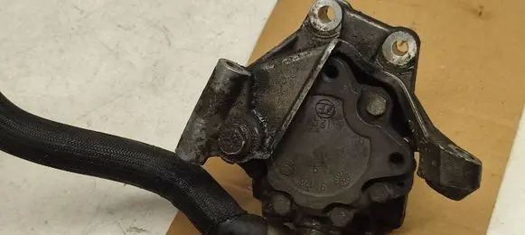Audi A6 S6 C6 4F Power steering pump mounting bracket 06e145393b