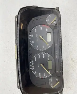 Volkswagen Golf III Speedometer (instrument cluster) 5392324740