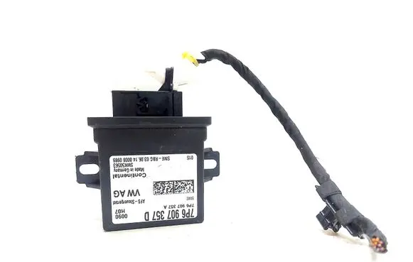 Volkswagen Golf VII Light module LCM 7P6907357D