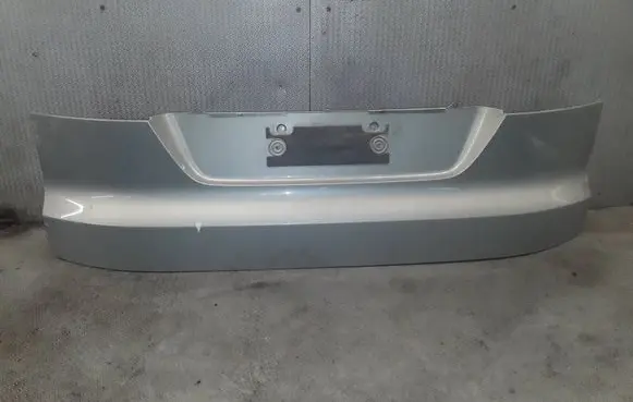 Ford Mondeo MK IV Tailgate trim 