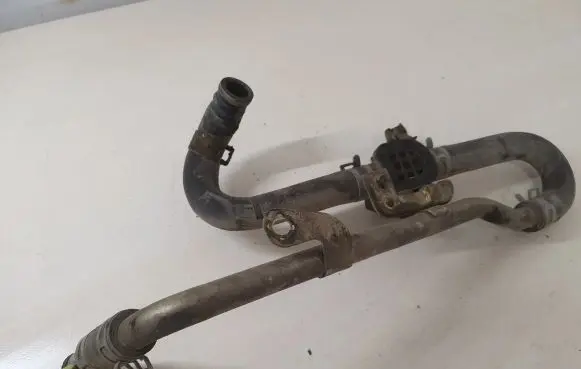 Toyota Land Cruiser (HDJ90) Engine coolant pipe/hose