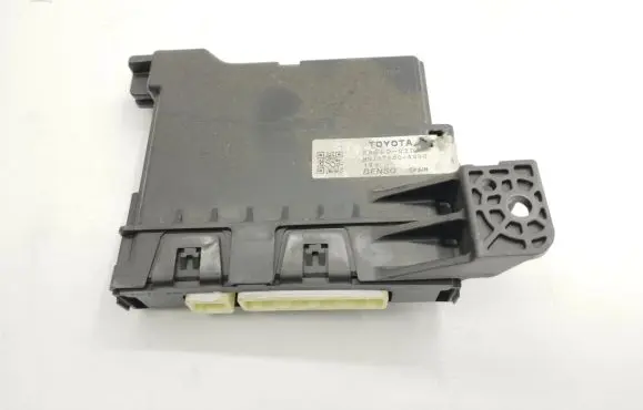 Toyota Auris E180 Other control units/modules 8865002D70 MB1778004450