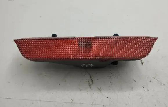 Toyota RAV 4 (XA20) Third/center stoplight