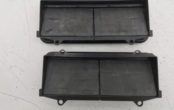 Nissan Juke II F16 Quarter panel pressure vent 8200213712C
