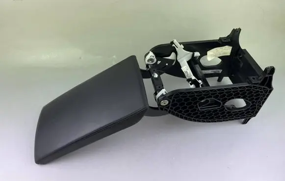 Skoda Superb B8 (3V) Armrest 3V0864207