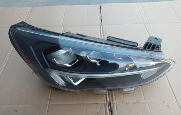 Headlight/headlamp