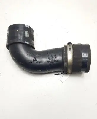 Volvo XC60 Intercooler hose/pipe 31338572