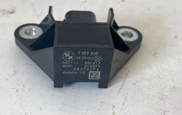 BMW 5 F10 F11 Airbag deployment crash/impact sensor 9159310 450742F4 041110
