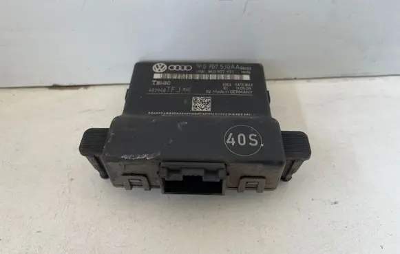 Volkswagen Golf VI Gateway control module 1K0907530AA 1K0907951