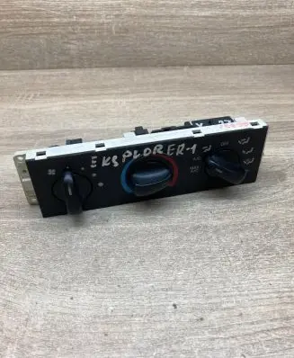 Ford Explorer Climate control unit F57H19C733AB