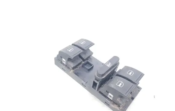 Volkswagen Golf Plus Electric window control switch 1K4959857A