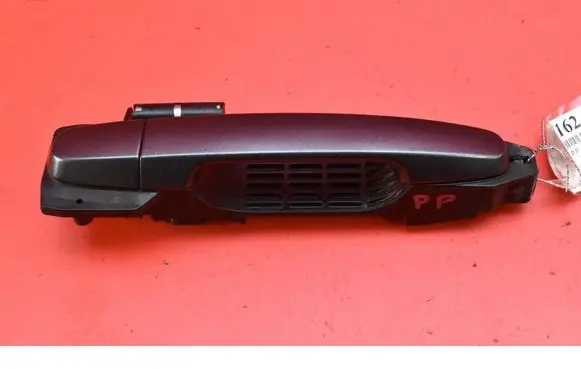 Toyota Avensis Verso Front door exterior handle
