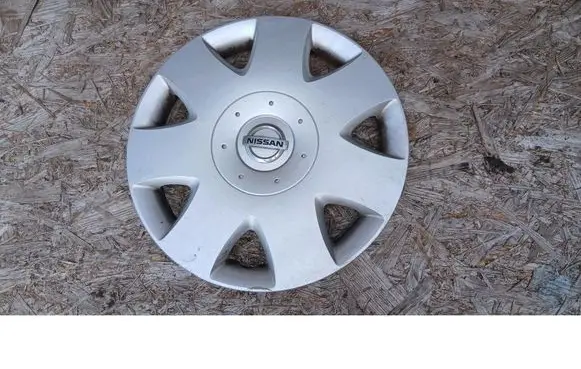 Nissan Almera Tino R17 wheel hub/cap/trim 40315BN700