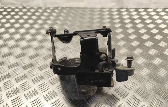 Ford Fiesta Fuel filter bracket/mount holder AV6Q9A072AB AV6Q9B262AB