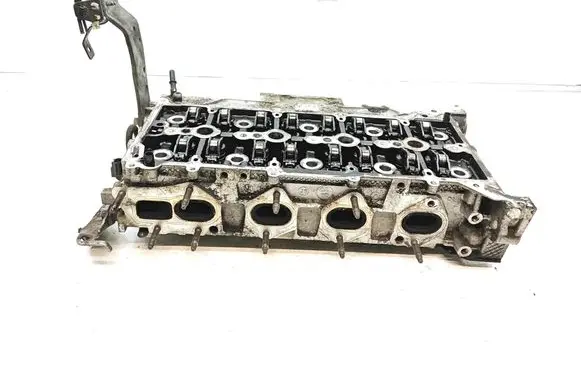 Ford Tourneo Custom Engine head RFHG9Q690AB