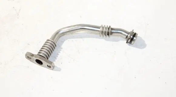 Audi A4 S4 B8 8K Turbo turbocharger oiling pipe/hose 04L145736E