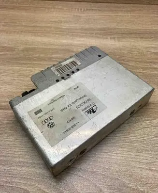 Volkswagen PASSAT B3 ABS control unit/module 357907379