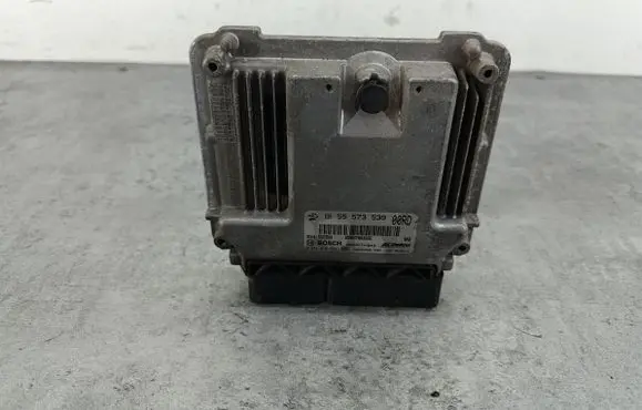 Opel Insignia A Engine control unit/module ECU 5557353955573560