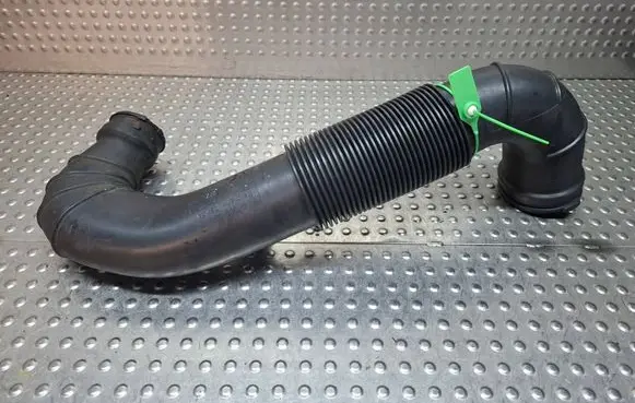Mercedes-Benz Sprinter W906 Air intake hose/pipe S27705226 A9065281724