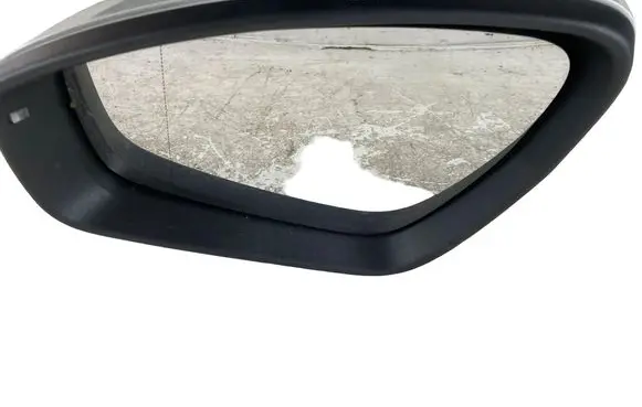 Volvo XC60 Front door electric wing mirror