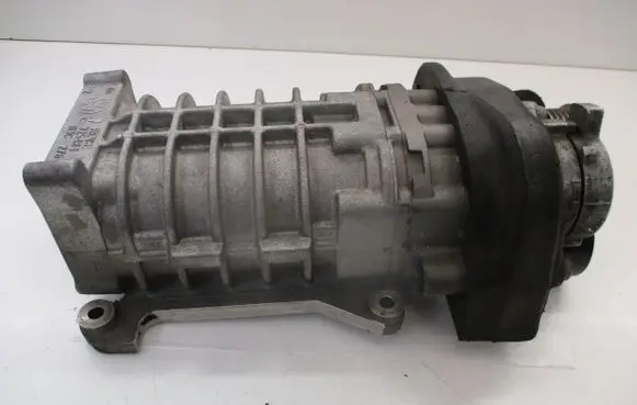 Volkswagen Golf V Supercharger 03C145601C 03C276 BMY