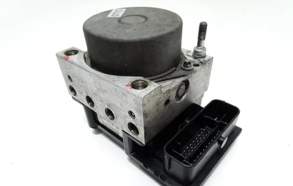 Suzuki SX4 ABS Pump 5611055L10 0265237050 1110424026