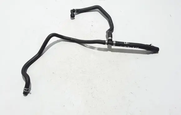 Volvo XC60 Engine coolant pipe/hose 31493282