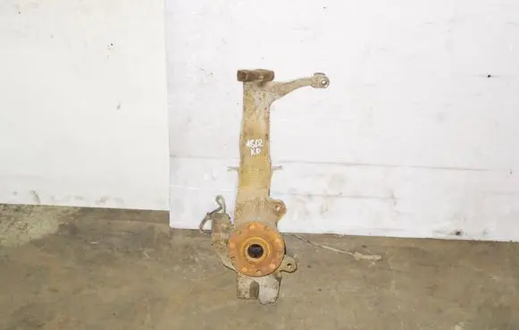 Audi A8 S8 D2 4D Front wheel hub spindle knuckle 4D0407