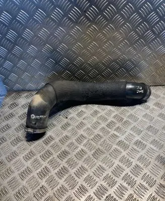 Chrysler 300 - 300C Intercooler hose/pipe 04861690AC