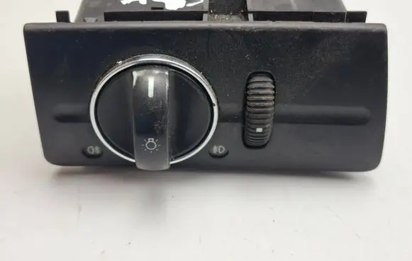 Mercedes-Benz E W211 Light switch 2115450304 04056020 047241005