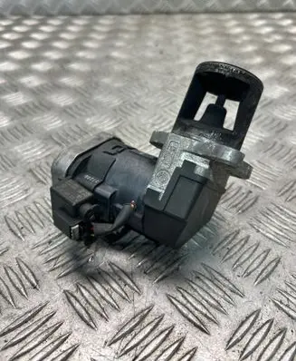 Mercedes-Benz E W211 EGR valve 00005320C2