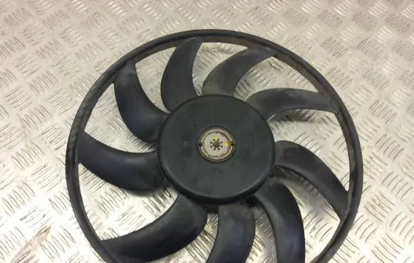 Audi Q3 8U Electric radiator cooling fan M134989 FC2002