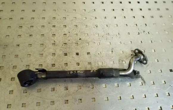Volkswagen PASSAT B7 Other engine bay part 03L145535A