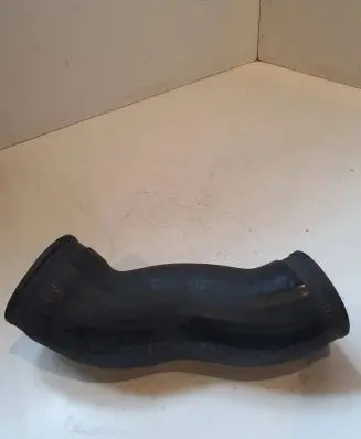 BMW 5 E39 Intercooler hose/pipe 11612249669D