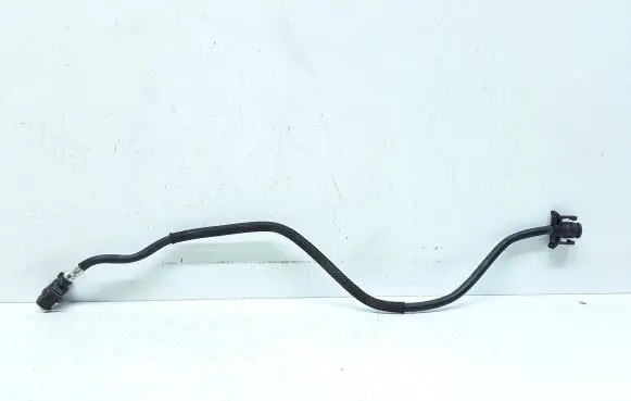 Volvo V70 Engine coolant pipe/hose