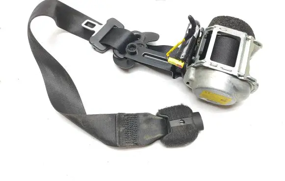 Fiat 500E Front seatbelt 34334226C 07357577940