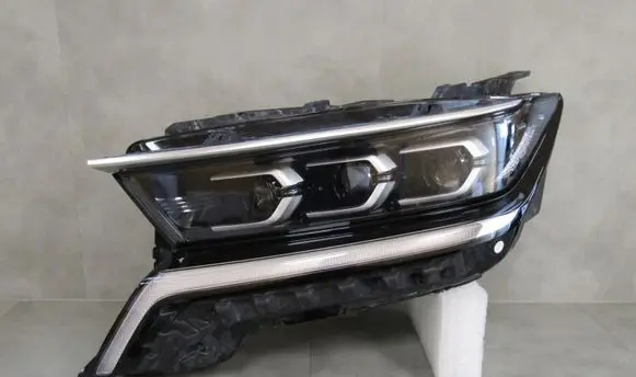 KIA Sorento IV Headlight/headlamp