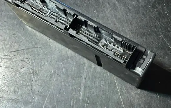BMW 5 E60 E61 Comfort/convenience module 9118730 239943 62711