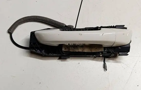 Volkswagen Scirocco Front door interior handle 1K8839185S8 1K8839185 W012664