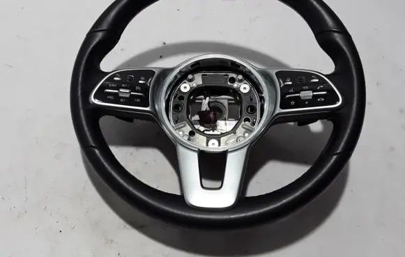 Mercedes-Benz GLC C253 Steering wheel A0050071999